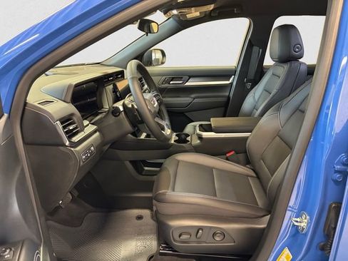 New 2026 GMC Terrain Elevation w/ Elevation Premium Package AWD/4WD image 10
