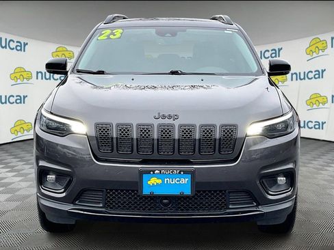 Used 2023 Jeep Cherokee Altitude Lux image 2