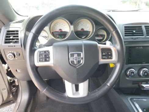 Used 2014 Dodge Challenger R/T image 18