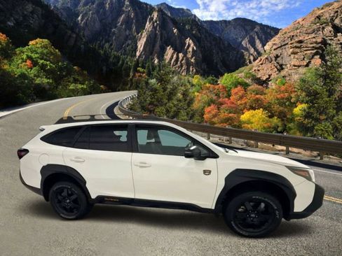 Used 2024 Subaru Outback Wilderness w/ Wilderness Package AWD/4WD image 5