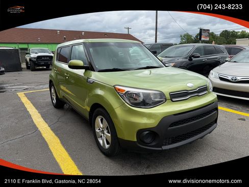 Used 2018 Kia Soul FWD image 7