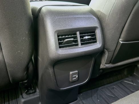 Used 2018 GMC Terrain SLE AWD/4WD image 4