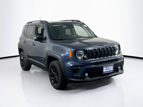 Used 2023 Jeep Renegade Altitude w/ Sun/Sound Group image 3