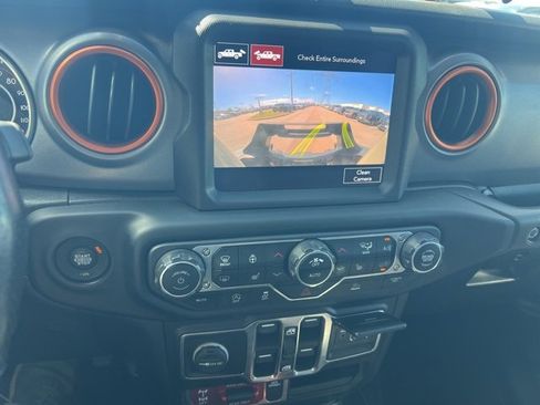 Used 2020 Jeep Gladiator Mojave image 9