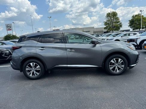 Used 2022 Nissan Murano S AWD/4WD image 2