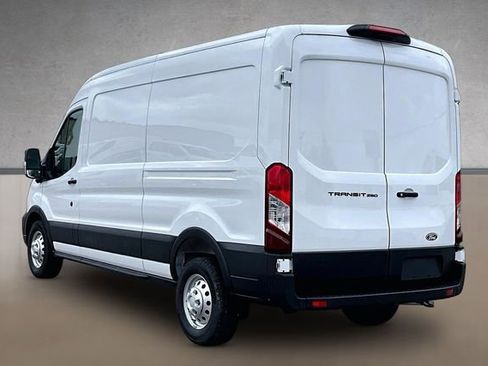 New 2026 Ford Transit 250 148 Medium Roof RWD image 3