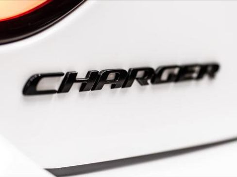 Used 2022 Dodge Charger Scat Pack RWD image 42