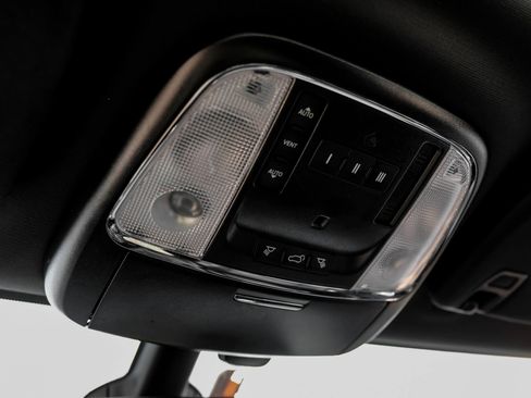 Used 2020 Dodge Durango R/T w/ Blacktop Package RWD image 33