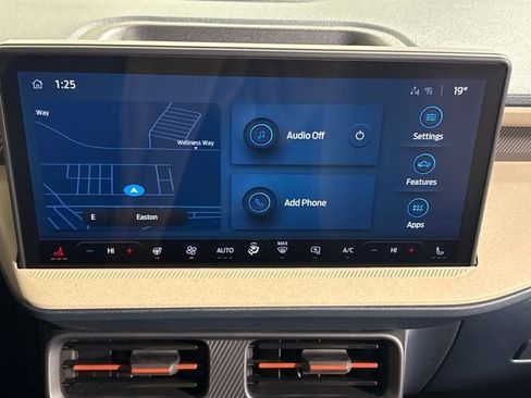 New 2026 Ford Maverick Lariat w/ 4K Tow Package image 21