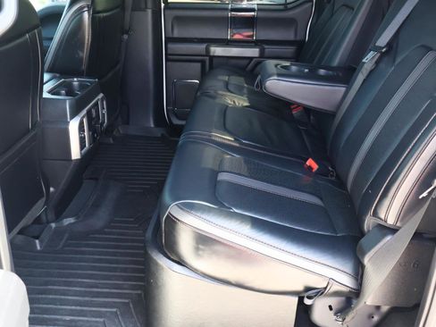 Used 2021 Ford F250 Platinum w/ FX4 Off-Road Package image 27