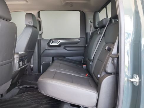 Used 2025 Chevrolet Silverado 2500 LTZ w/ Trail Boss Package AWD/4WD image 12