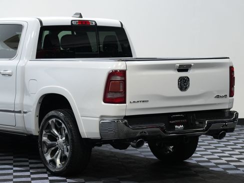 Used 2019 RAM 1500 Limited AWD/4WD image 16