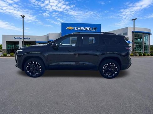 Used 2025 Chevrolet Equinox RS AWD/4WD image 4