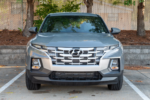 Used 2023 Hyundai Santa Cruz SEL AWD/4WD image 4