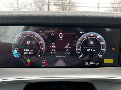 New 2026 Volkswagen Tiguan SE image 8