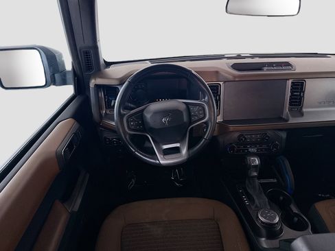 Used 2023 Ford Bronco Outer Banks AWD/4WD image 17