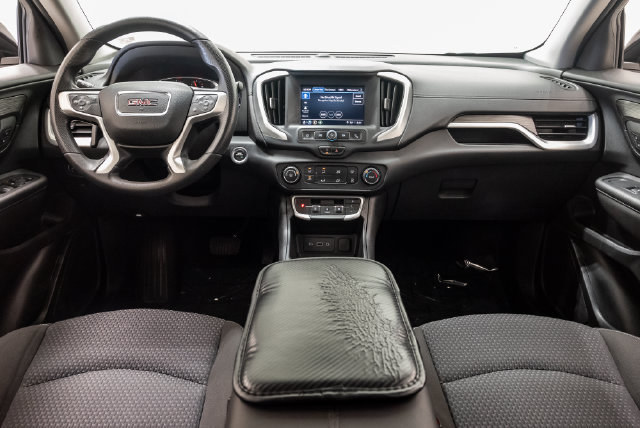 Used 2023 GMC Terrain SLE w/ Elevation Edition FWD image 26