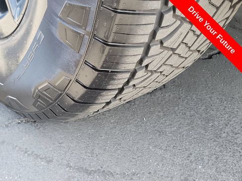 Used 2024 Tesla Cybertruck AWD Crew Cab image 25