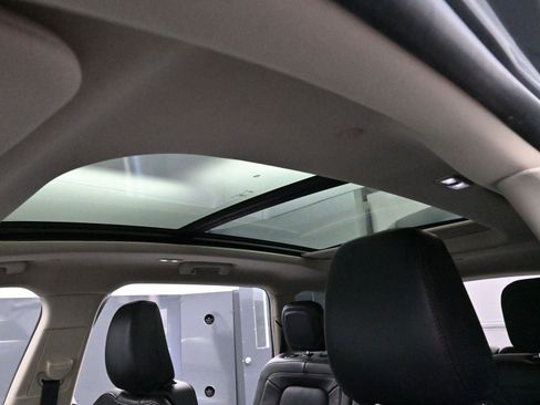 Used 2022 Lincoln Aviator Reserve w/ Equipment Group 201A image 29