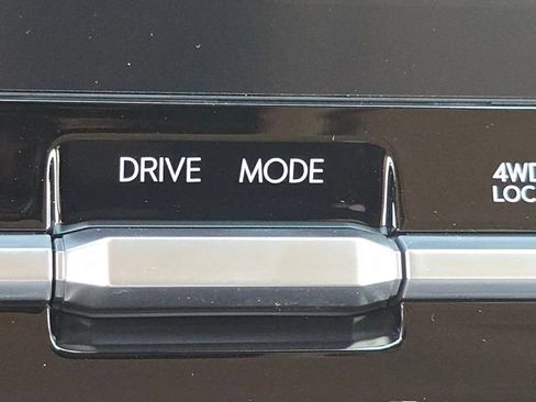 New 2026 Hyundai Santa Fe SE image 11