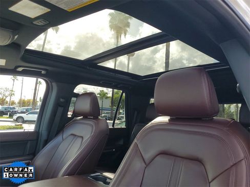 Used 2023 Ford Expedition Limited image 25