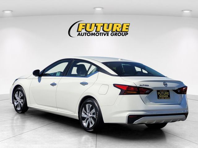 Certified 2025 Nissan Altima 2.5 S FWD image 7