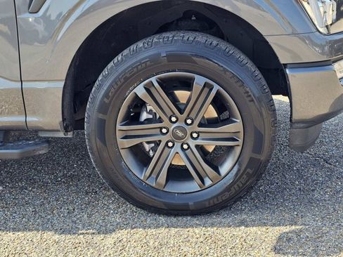 Used 2022 Ford F150 XLT w/ Equipment Group 302A High AWD/4WD image 6
