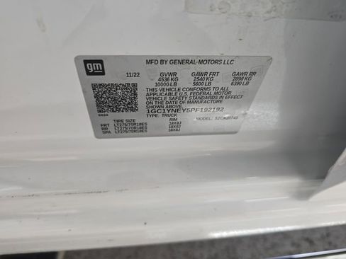 Certified 2023 Chevrolet Silverado 2500 LT w/ Convenience Package image 14