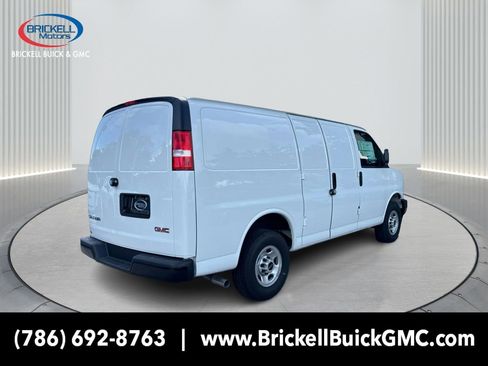 New 2025 GMC Savana 2500 w/ Driver Convenience Package image 5