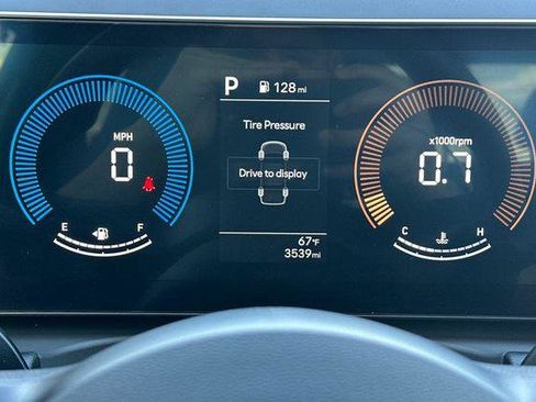 Certified 2026 Hyundai Santa Cruz SEL image 24