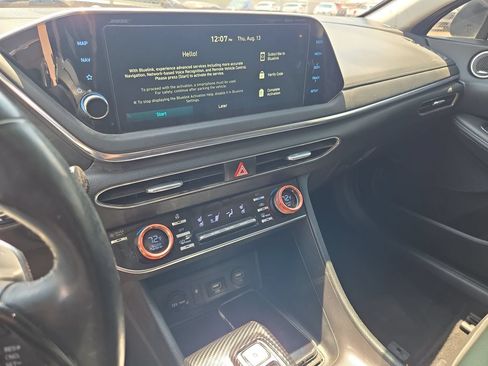 Used 2022 Hyundai Sonata Limited FWD image 12