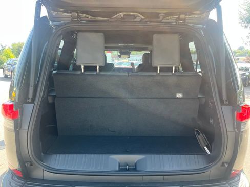 Used 2026 Lexus GX 550 w/ Cold Area Package AWD/4WD image 22