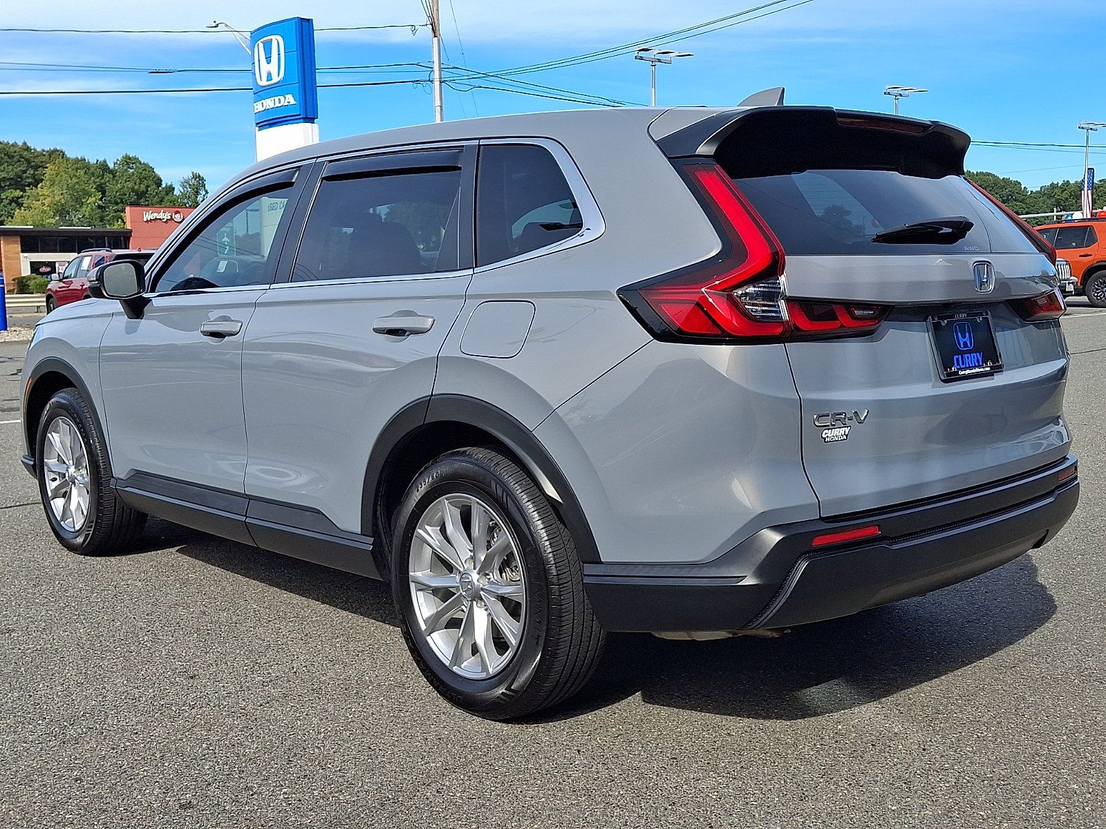 Used 2023 Honda CR-V EX image 6