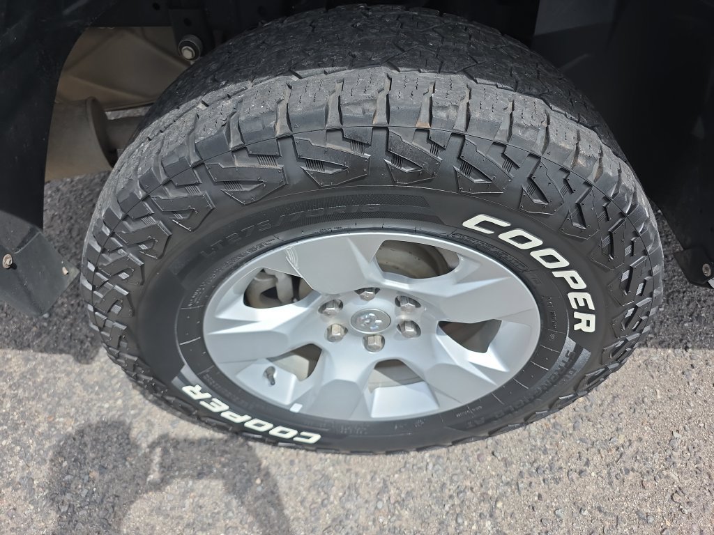 Used 2023 RAM 1500 Big Horn AWD/4WD image 39