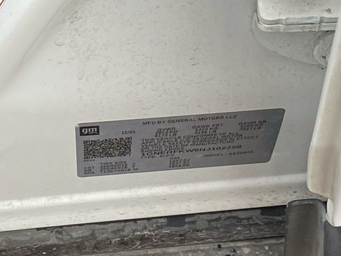 Used 2022 Chevrolet Traverse LS FWD image 29