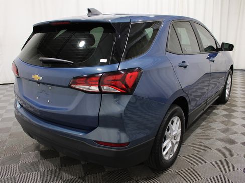 Used 2024 Chevrolet Equinox LS FWD image 29
