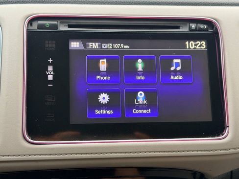 Used 2017 Honda HR-V EX image 36