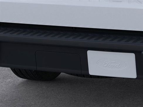 New 2026 Ford Maverick XL image 23