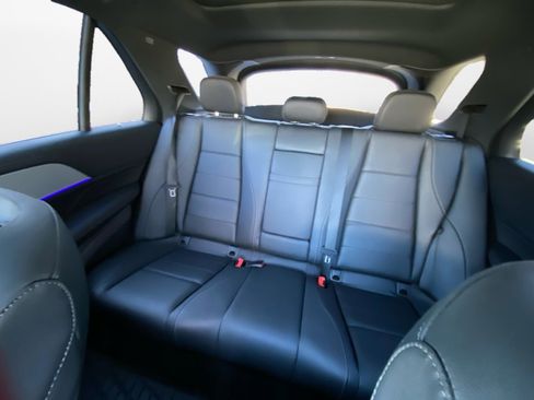 Used 2024 Mercedes-Benz GLE 350 4MATIC image 12