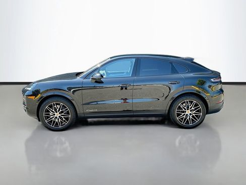 Certified 2026 Porsche Cayenne Coupe AWD/4WD image 2