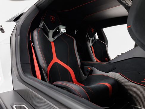 Used 2016 Lamborghini Aventador LP 750-4 Superveloce AWD/4WD image 41