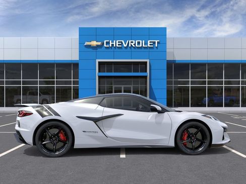 New 2027 Chevrolet Corvette Grand Sport RWD image 5