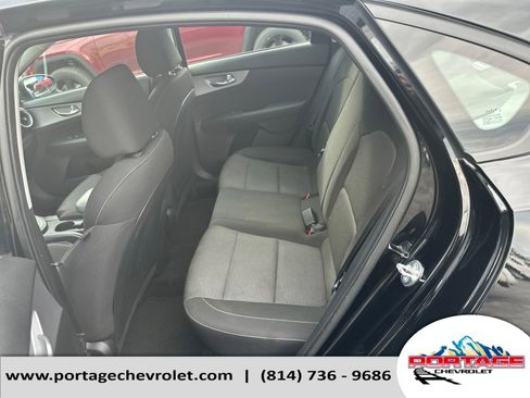 Used 2023 Kia Forte LXS w/ LXS Technology Package FWD image 27