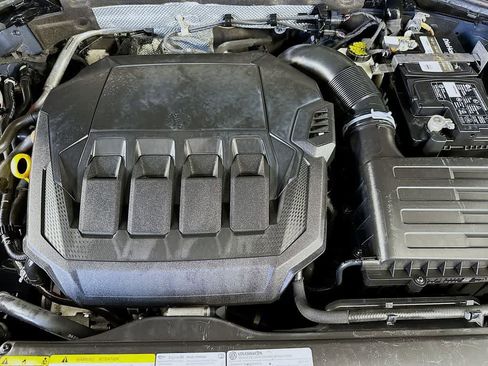 Used 2021 Volkswagen Arteon SE image 9