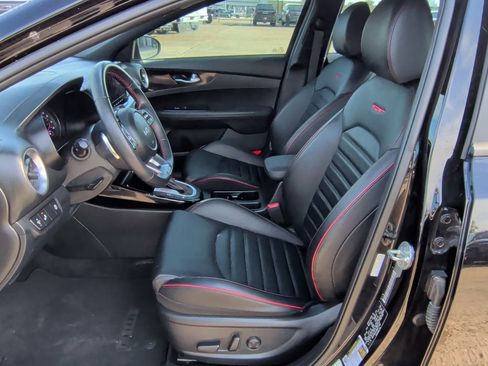 Used 2022 Kia Forte GT w/ GT2 Package image 12