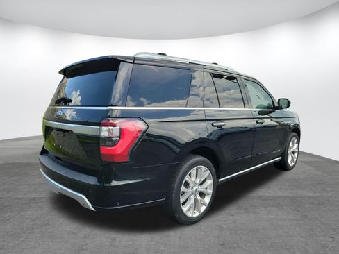 Used 2018 Ford Expedition Platinum RWD image 30