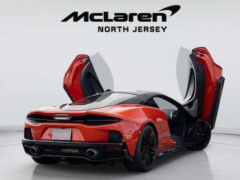 Used 2023 McLaren GT RWD image 11