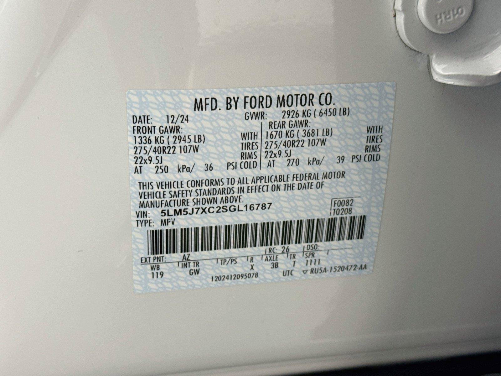 Used 2025 Lincoln Aviator Reserve w/ Equipment Group 201A AWD/4WD image 44