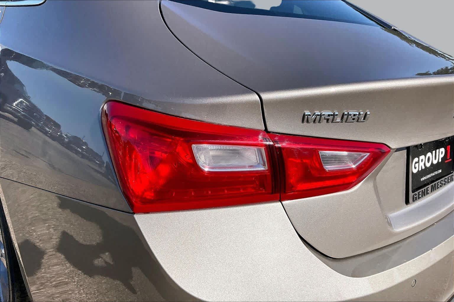Used 2025 Chevrolet Malibu LT FWD image 28