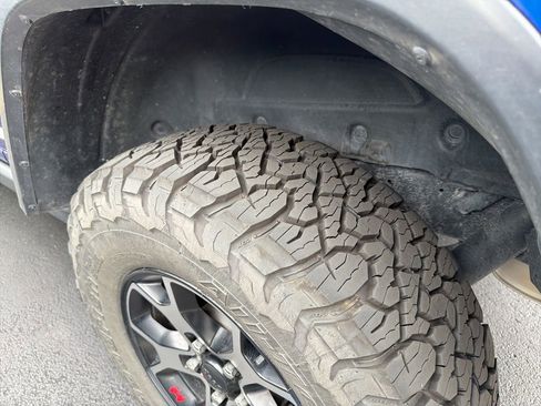Used 2019 Jeep Wrangler Unlimited Rubicon AWD/4WD image 8
